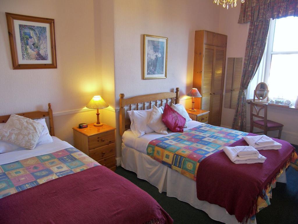 Bed and Breakfast Ardleigh House Эдинбург Номер фото